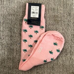 Brooks Brothers Pink Socks with Green Palm Trees